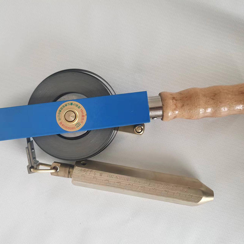 測深量油尺：準確測量，守護每一滴油品的安全與質量